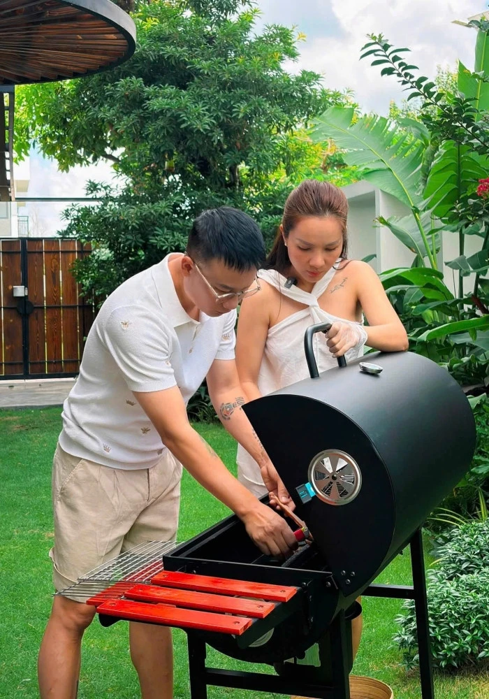 Không gian sống như mơ trong biệt thự 500m2 của Hoàng Bách và vợ cựu người mẫu - Hình 11