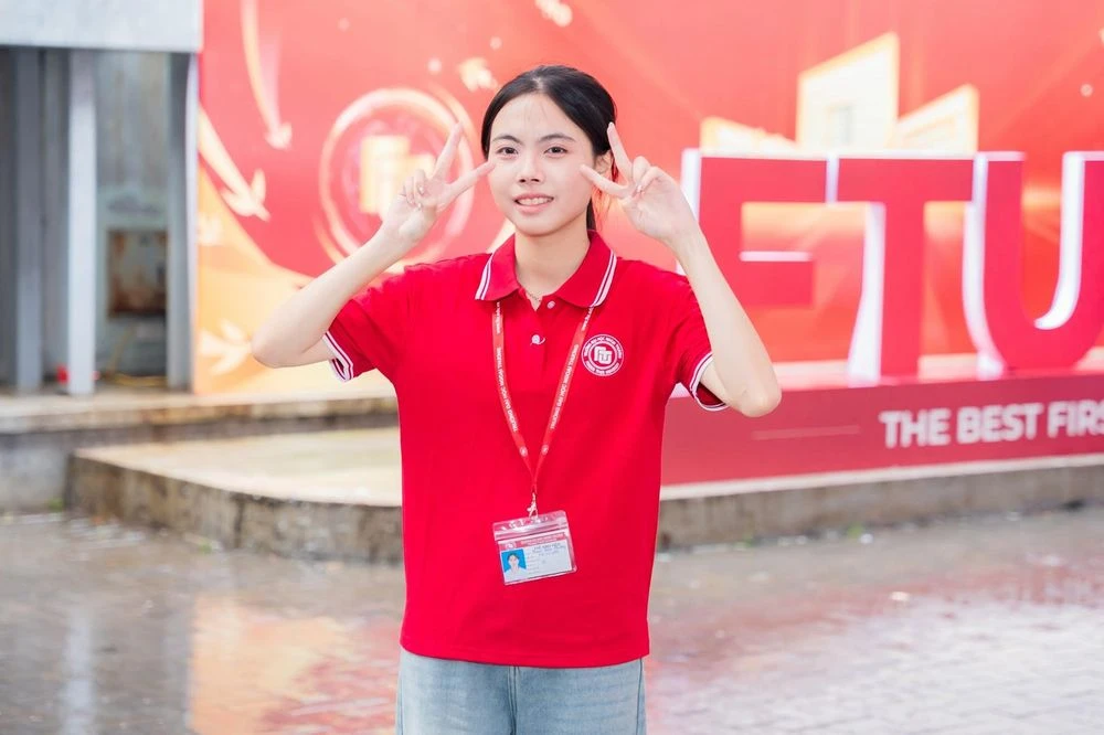 Thủ khoa thi tốt nghiệp THPT năm 2026 chọn theo học Trường ĐH Ngoại thương - Hình 1
