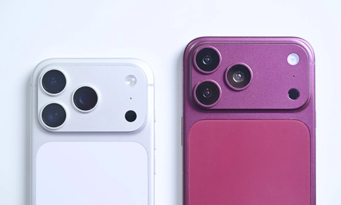 Đây có phải iPhone 18 Pro và iPhone Ultra, thiết kế màn hình gập gây choáng? - Hình 1