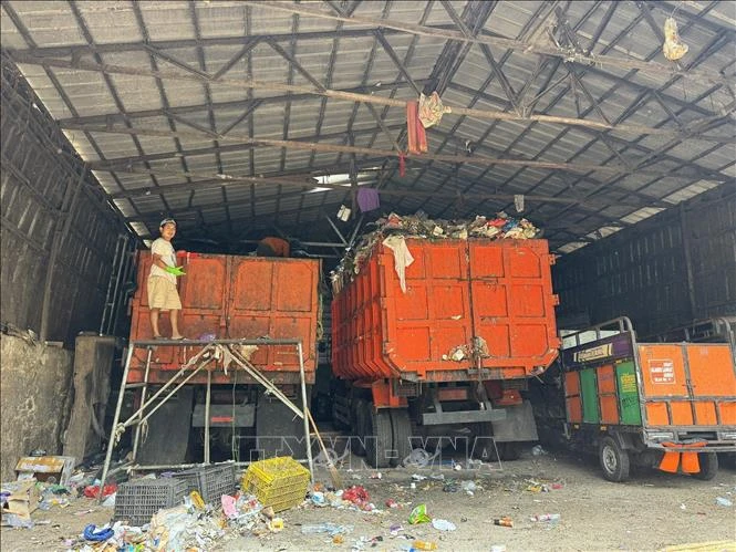 Ngăn vi nhựa từ nguồn - thách thức môi trường của Indonesia - Hình 1