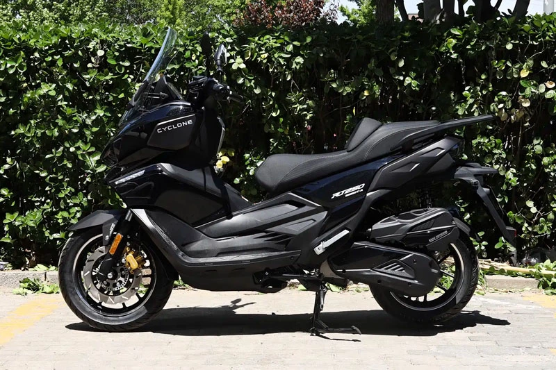 Xe tay ga 250cc trang bị radar sóng milimet, phanh ABS 2 kênh, TCS, giá hơn 72 triệu đồng - Hình 4