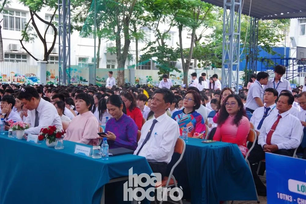 Năm học mới với nhiều thay đổi từ cách học đến công nghệ: Người trong cuộc nói gì? - Hình 3