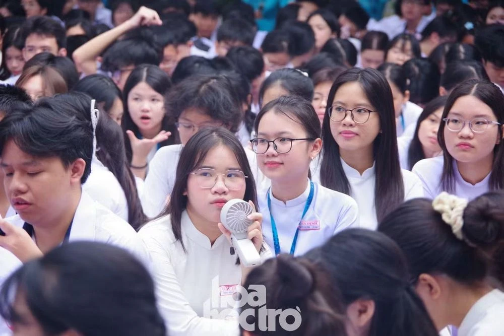 Năm học mới với nhiều thay đổi từ cách học đến công nghệ: Người trong cuộc nói gì? - Hình 4