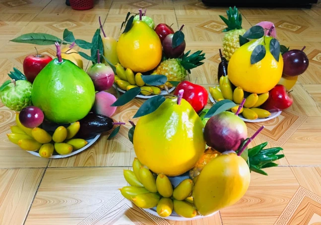 Thời điểm nên thụ lộc sau thắp hương và cách đặt đĩa trái cây chuẩn trên bàn thờ - Hình 3